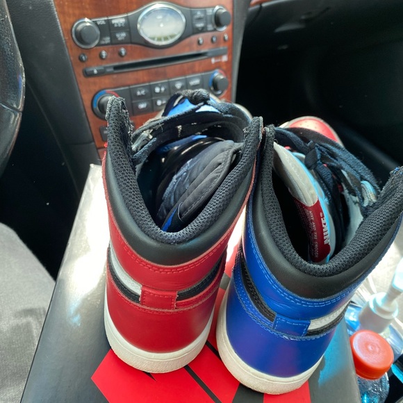 SOLD Retro Jordan 1 top 3s - Picture 3 of 5